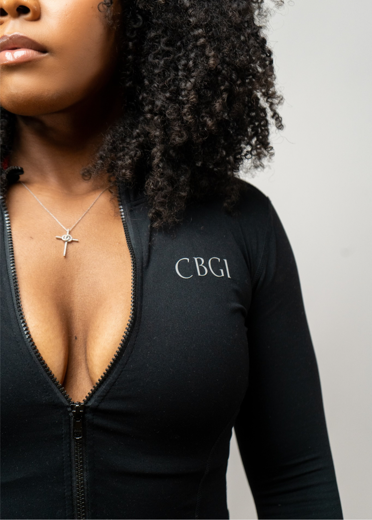 CBGI Essential Crop Sweater - Black