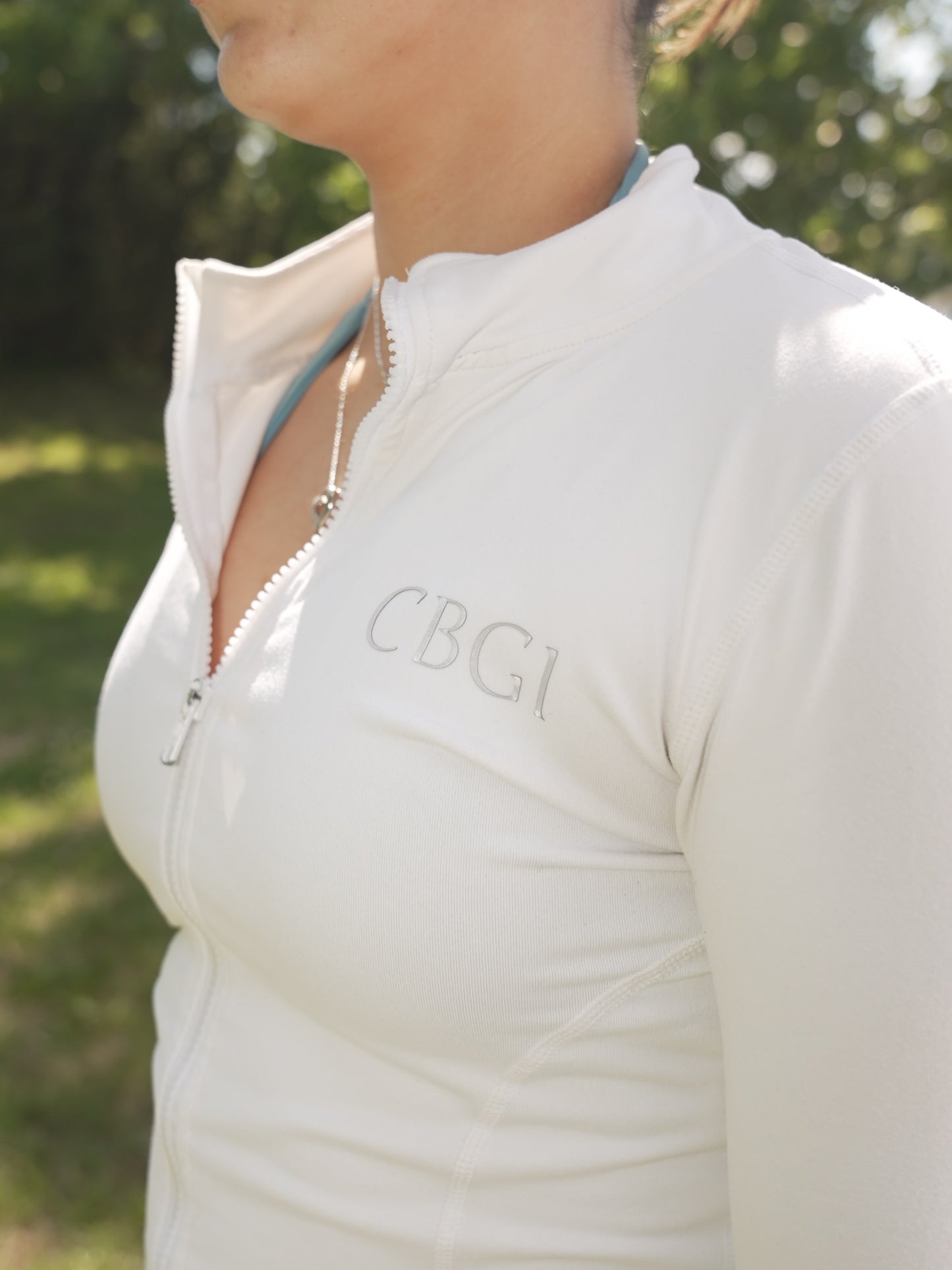 CBGI Essential Crop Sweater - White